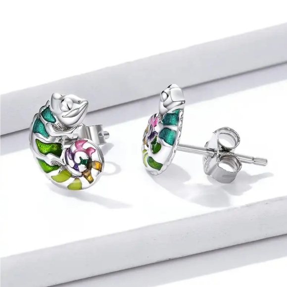 Sterling Silver Chameleon Shaped Stud Earrings - Picture 2 of 4